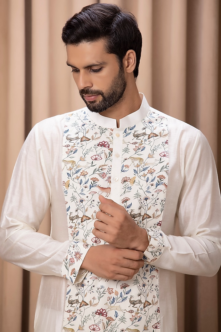 Ivory Cotton Silk Hand-Painted Digital Printed Kurta Set by Ankit V Kapoor at Pernia's Pop Up Shop