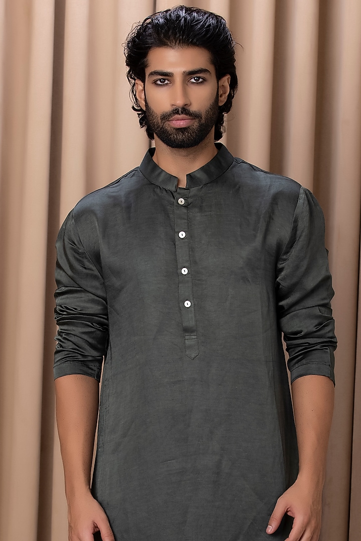 Olive Green Cotton Silk Kurta Set by Ankit V Kapoor at Pernia's Pop Up Shop