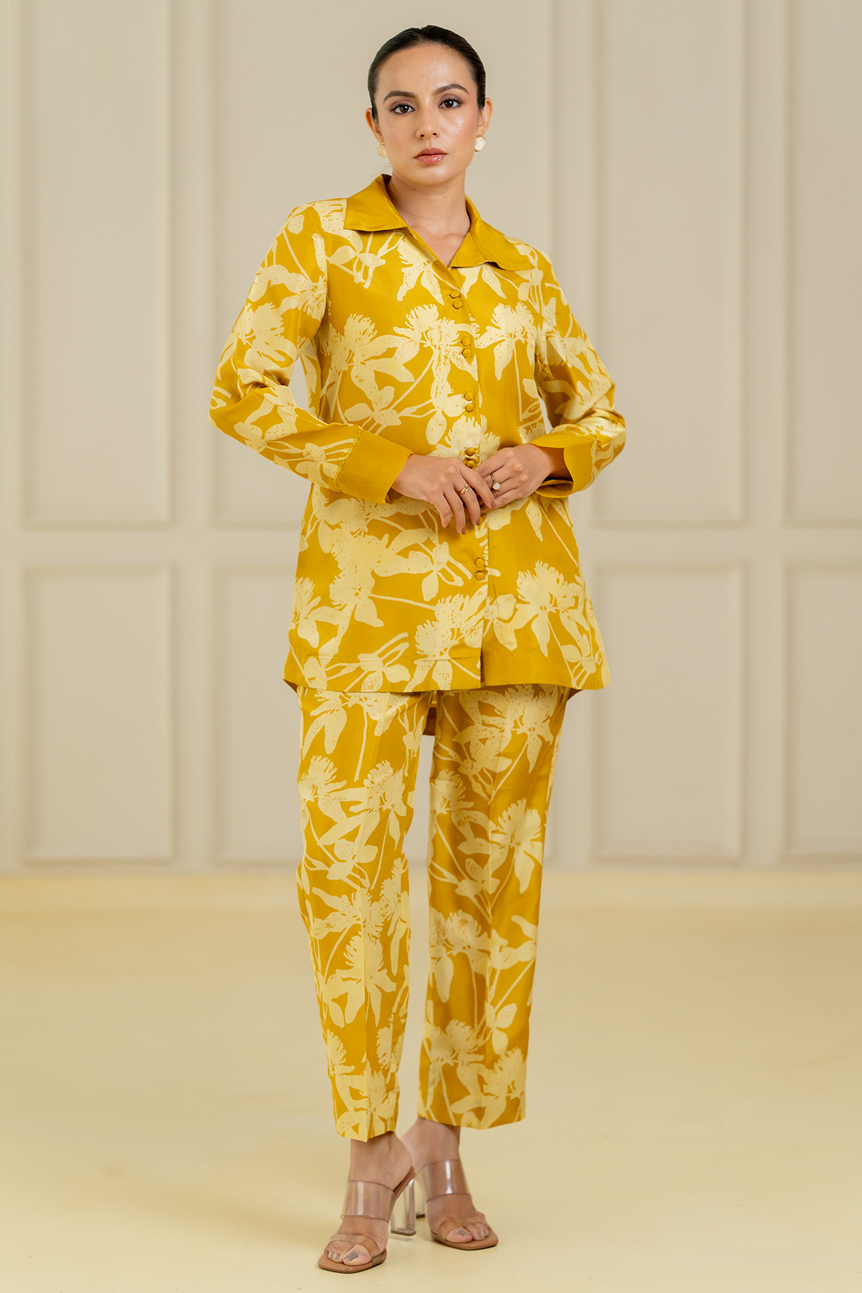Yellow Dupion Silk Co-Ord Set by Avni Bhuva at Pernia's Pop Up Shop