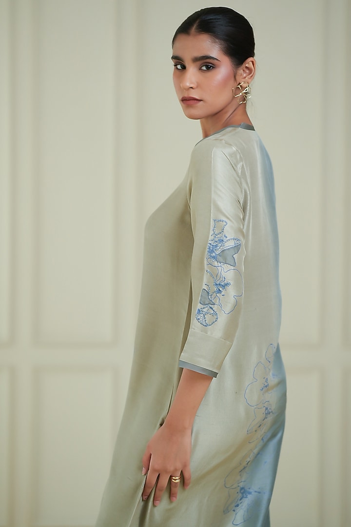 Grey Dupion Silk Kurta Set by Avni Bhuva at Pernia's Pop Up Shop