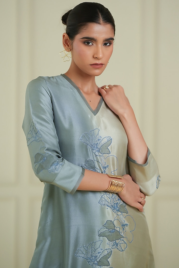 Grey Dupion Silk Kurta Set by Avni Bhuva at Pernia's Pop Up Shop
