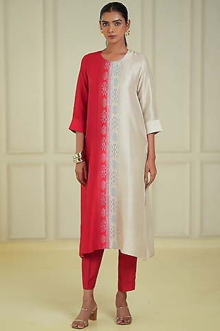 Ivory & Red Dupion Silk Kurta Set by Avni Bhuva