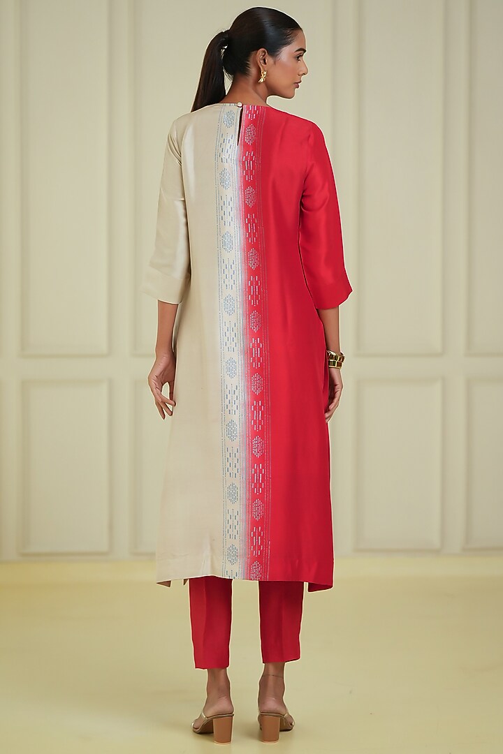 Ivory & Red Dupion Silk Kurta Set by Avni Bhuva at Pernia's Pop Up Shop