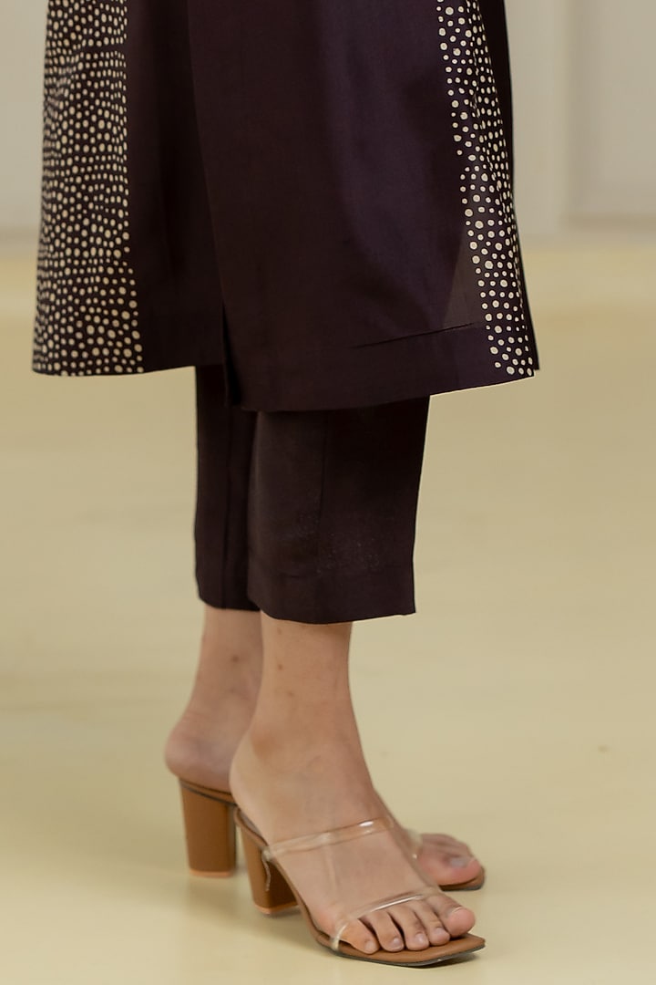 Black Dupion Silk Kurta Set by Avni Bhuva at Pernia's Pop Up Shop