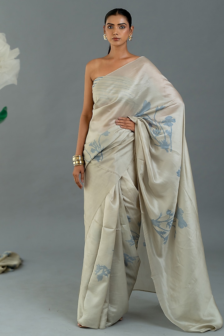 Ivory Organza Silk Party Wear Saree Set by Avni Bhuva at Pernia's Pop Up Shop