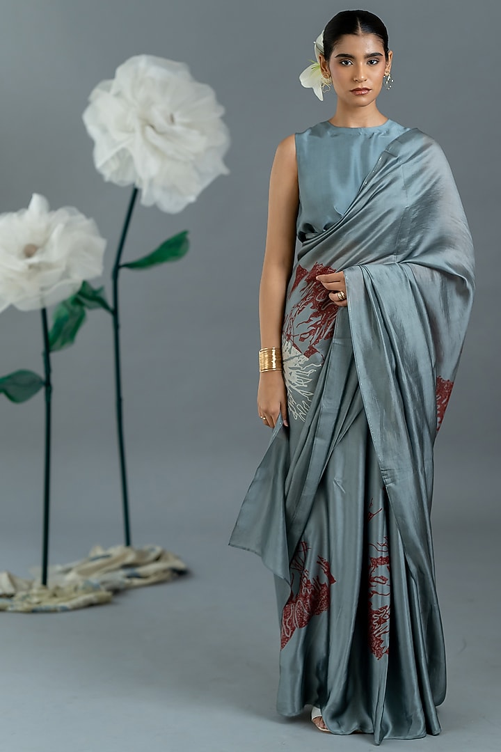 Grey Organza Silk Party Wear Saree Set by Avni Bhuva at Pernia's Pop Up Shop
