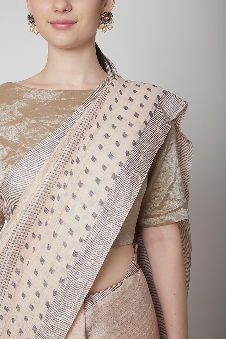 Grey Block Printed Festive Saree Set by Avni Bhuva at Pernia's Pop Up Shop