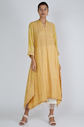 Yellow Asymmetric Tunic by Avni Bhuva