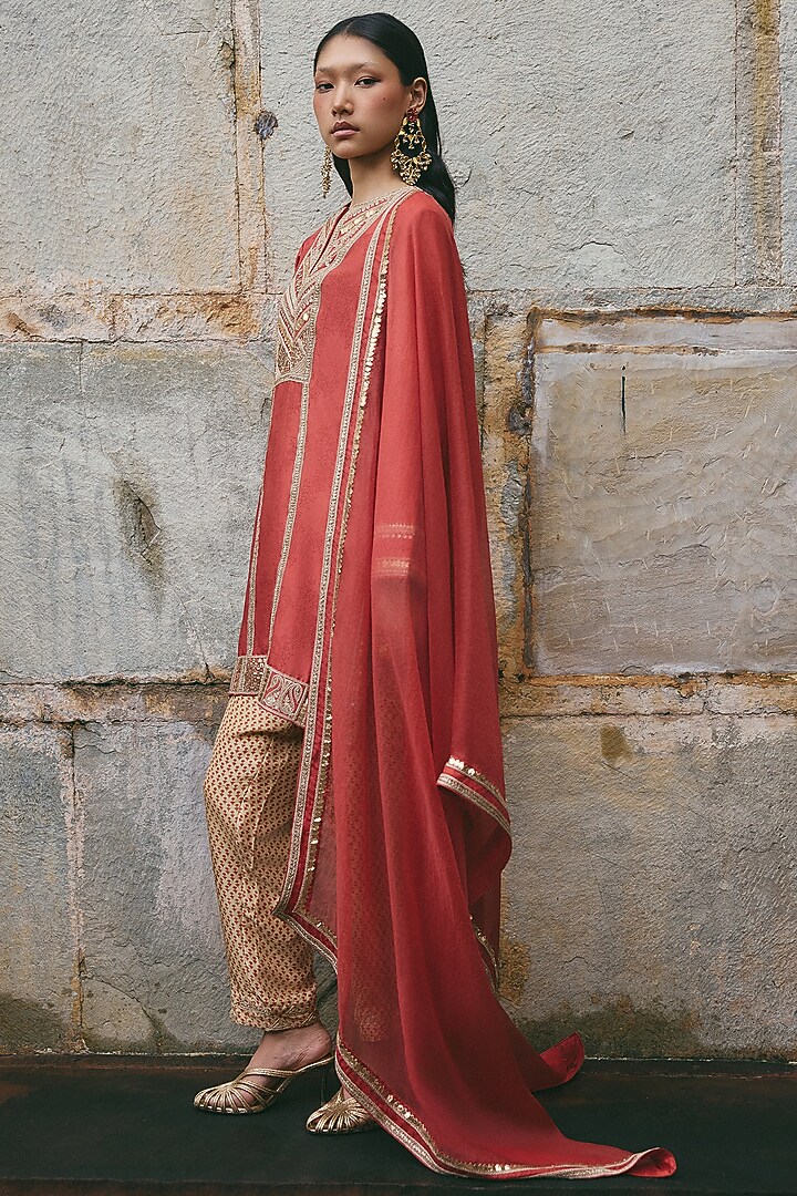 Rust Silk Printed & Dori Embroidered Kurta Set by Avacara at Pernia's Pop Up Shop