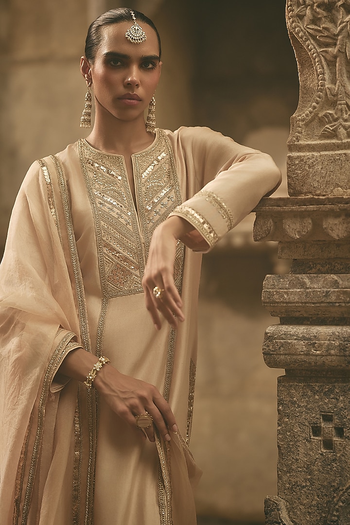 Beige Organza & Silk Dori Embroidered Kurta Set by Avacara at Pernia's Pop Up Shop