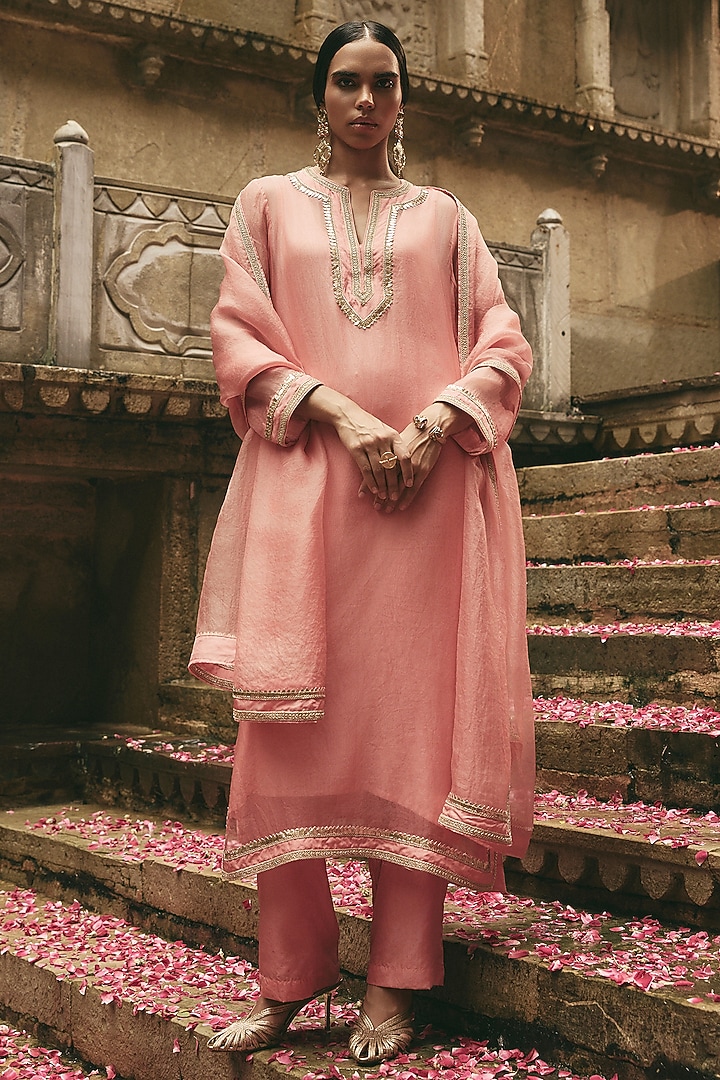 Pink Organza Dori Work Kurta Set by Avacara at Pernia's Pop Up Shop