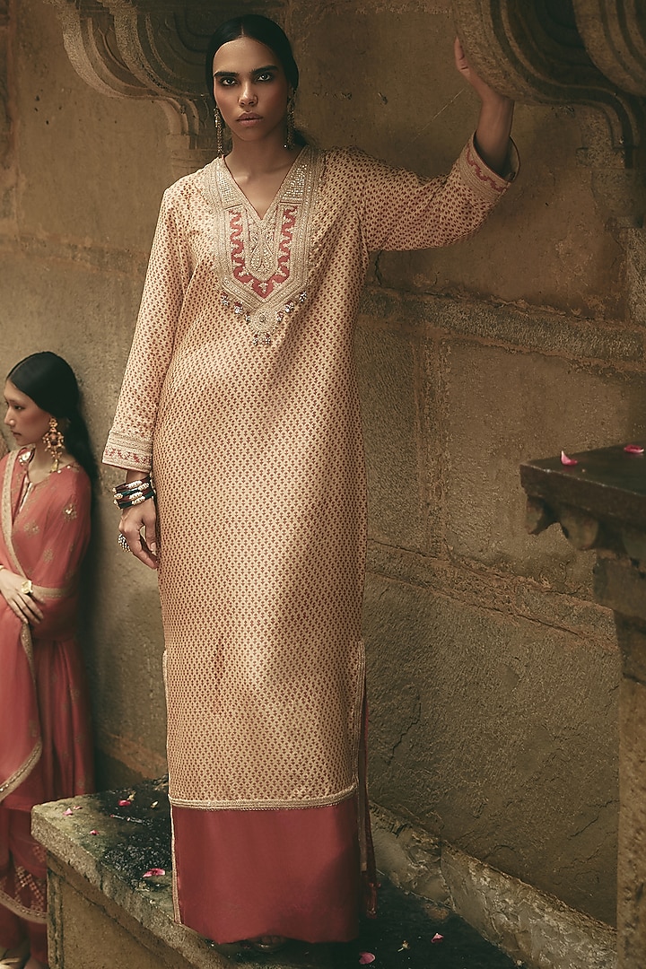 Beige Silk Printed & Embroidered Kurta Set by Avacara at Pernia's Pop Up Shop