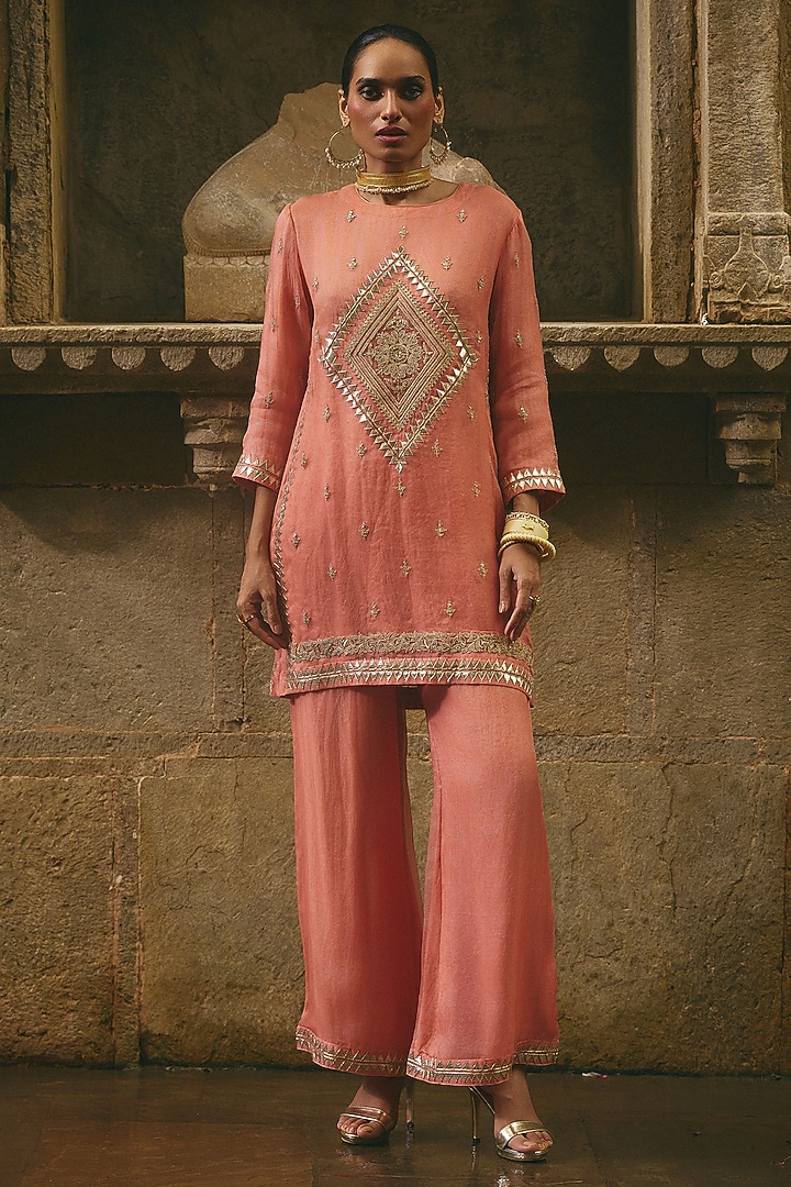 Pink Organza Gota Patti Work Short Kurta Set by Avacara at Pernia's Pop Up Shop