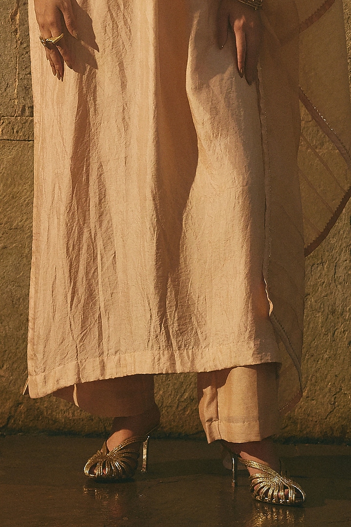 Beige Silk & Chanderi Dori Work Kurta by Avacara at Pernia's Pop Up Shop