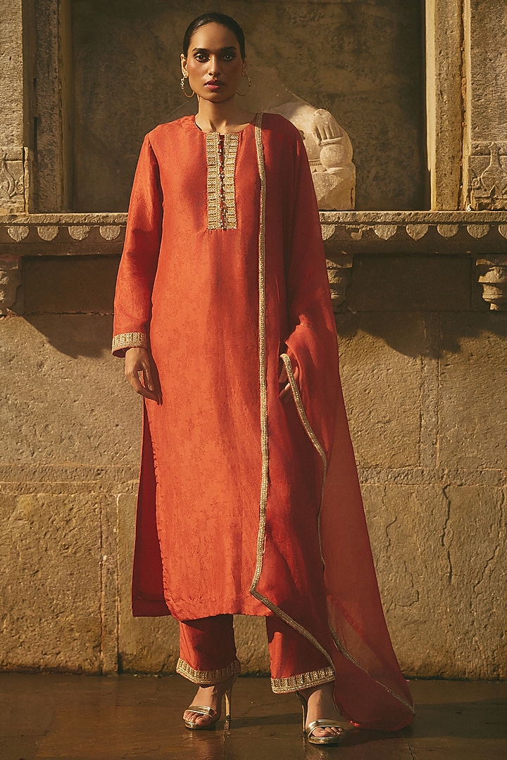 Rust Red Chanderi Dori Embroidered Kurta Set by Avacara at Pernia's Pop Up Shop