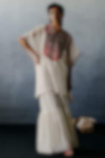 White Kora Chanderi Patchwork Kaftan Set by Avacara at Pernia's Pop Up Shop