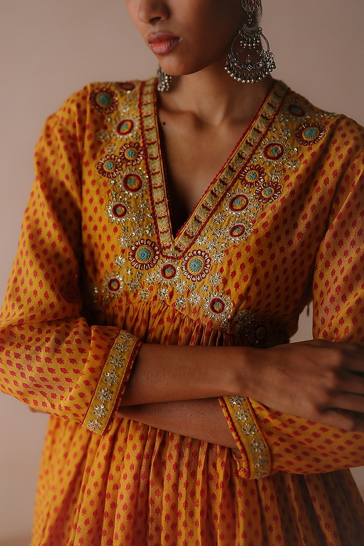 Yellow Chanderi Printed & Thread Embroidered Wedding Anarkali Set by Avacara at Pernia's Pop Up Shop