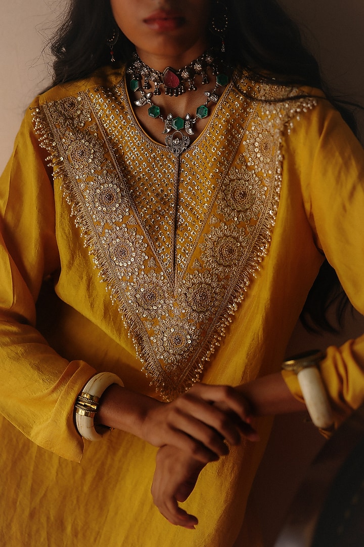 Yellow Silk Dori Embroidered Kurta Set by Avacara at Pernia's Pop Up Shop