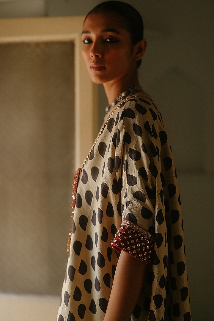 Cream Silk Printed & Resham Embroidered kaftan Set by Avacara at Pernia's Pop Up Shop