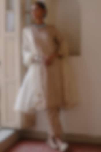 Cream & Red Cotton Satin Silk Printed & Gota Embroidered Kurta Set by Avacara at Pernia's Pop Up Shop