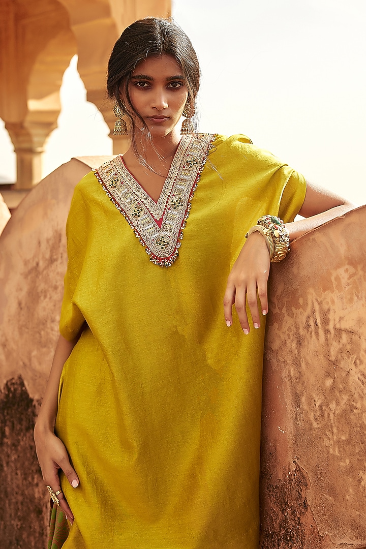 Yellow Handloom Chanderi Dori Embroidered Kurta Set by Avacara at Pernia's Pop Up Shop