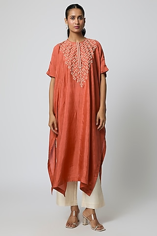 Red Silk Pearl Hand Embroidered Kaftan Set by Avacara