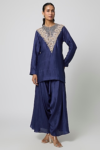 Navy Blue Pure Silk Pearl Embroidered Kurta Set by Avacara