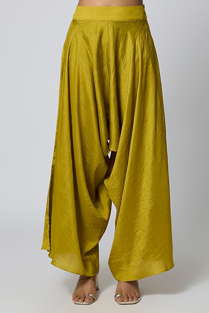 Green Silk Gota Embroidered Short Kurta Set by Avacara at Pernia's Pop Up Shop