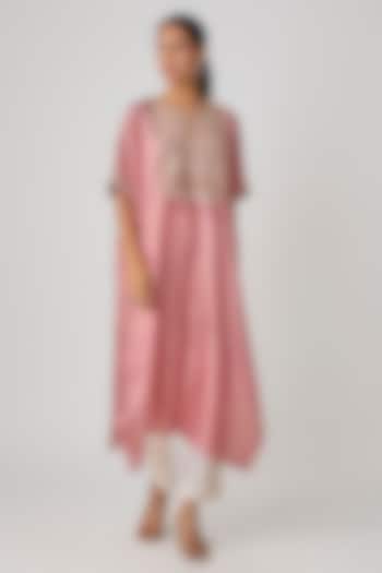 Pink Pure Mulberry Silk Marodi Embroidered Kaftan Set by Avacara at Pernia's Pop Up Shop