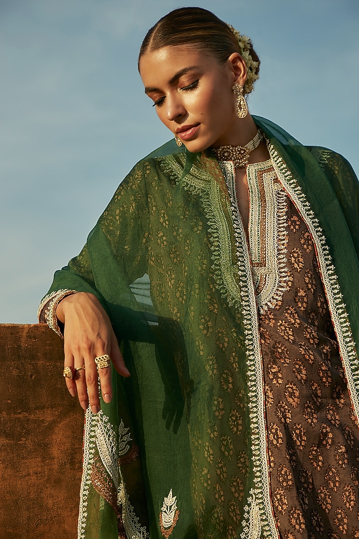 Grey Pure Silk Cotton Hand Block Printed Leheriya Kurta Set by Avacara at Pernia's Pop Up Shop
