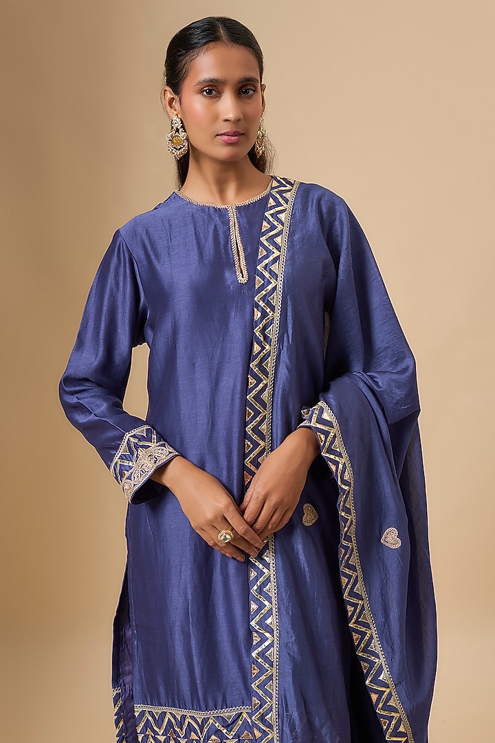 Navy Blue Chanderi Kurta Set by Avacara at Pernia's Pop Up Shop