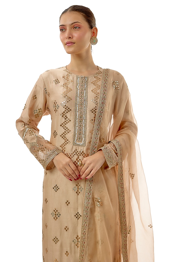 Beige Silk Marodi & Gota Embroidered Kurta Set by Avacara at Pernia's Pop Up Shop