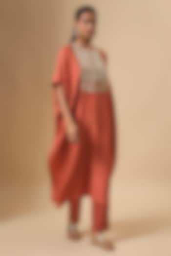 Red Mulberry Silk Kurta Set by Avacara at Pernia's Pop Up Shop