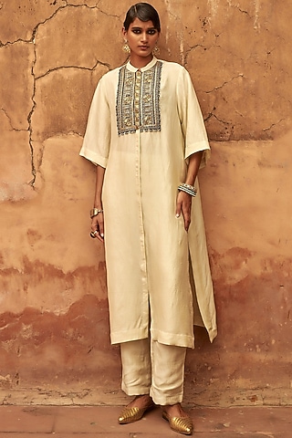 Ivory Mulberry Silk Metal Sequins Embroidered Kaftan Kurta Set by Avacara