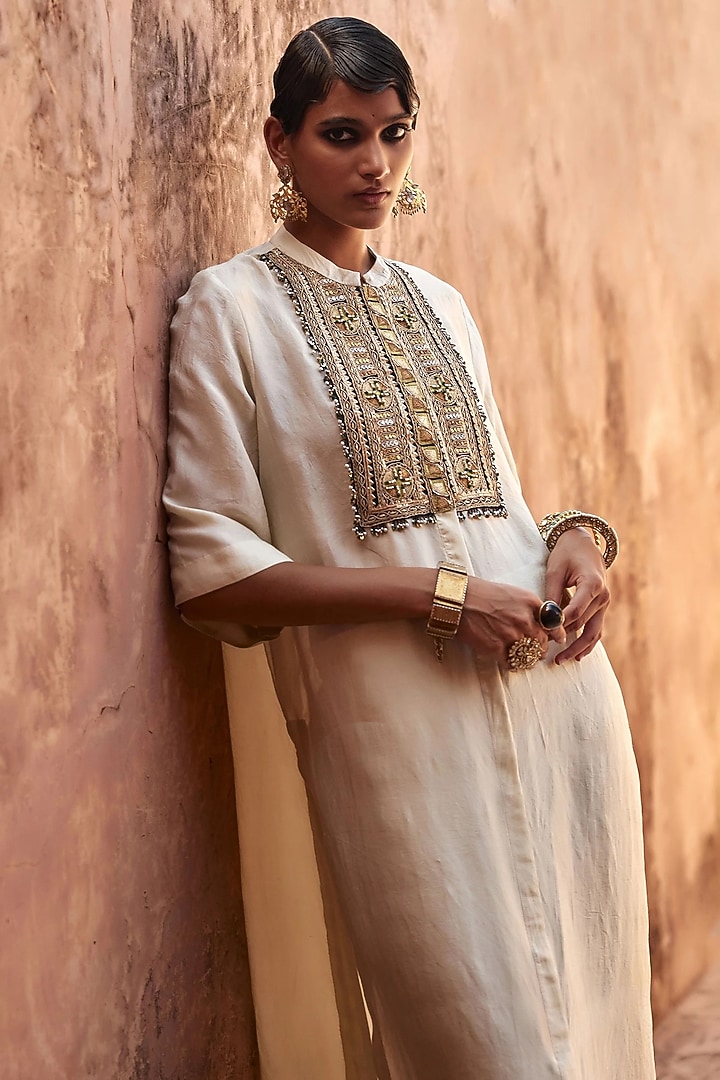 Ivory Mulberry Silk Metal Sequins Embroidered Kaftan Kurta Set by Avacara at Pernia's Pop Up Shop