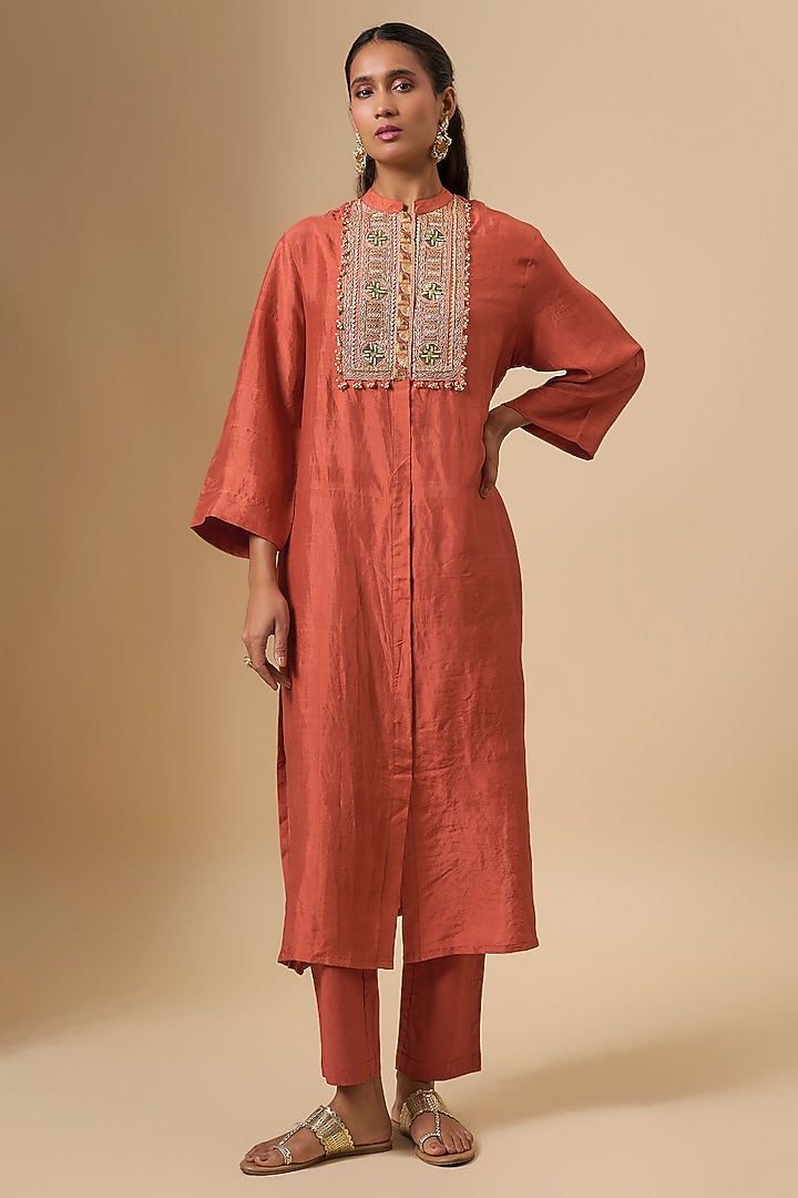 Red Mulberry Silk Kurta Set by Avacara at Pernia's Pop Up Shop