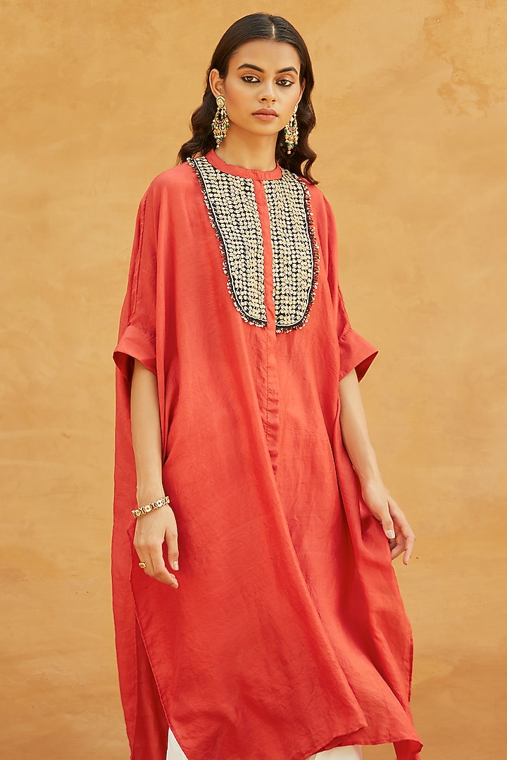 Red Pure Handloom Mulberry Silk Marodi Work Kurta Set by Avacara at Pernia's Pop Up Shop