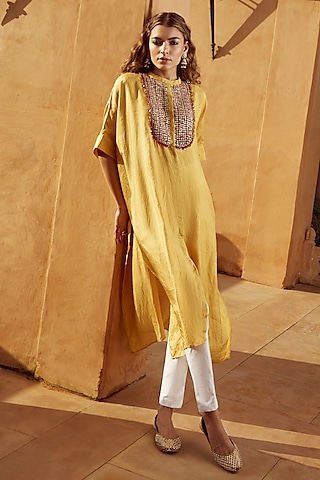 Yellow Pure Mulberry Silk Hand Work Kaftan Set by Avacara