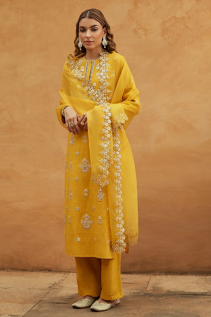 Yellow Cotton Matka Silk Gota Work Kurta Set by Avacara at Pernia's Pop Up Shop