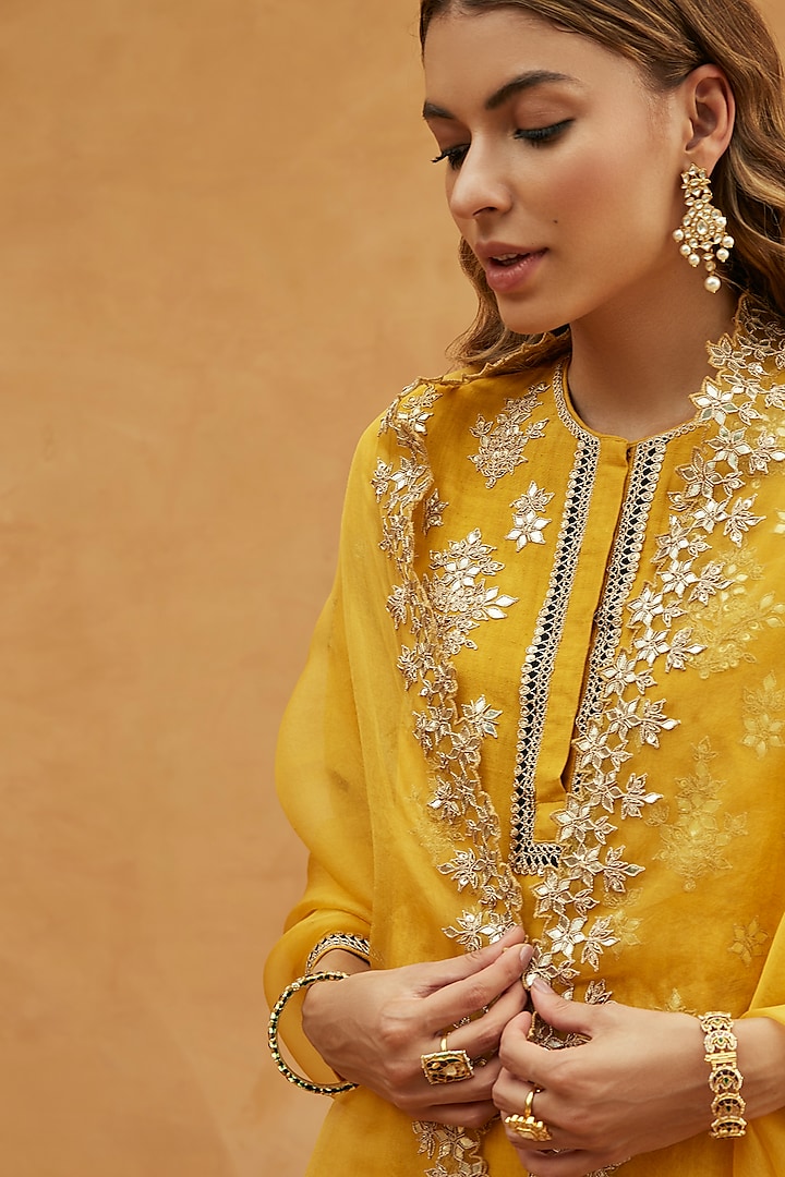 Yellow Cotton Matka Silk Gota Work Kurta Set by Avacara at Pernia's Pop Up Shop