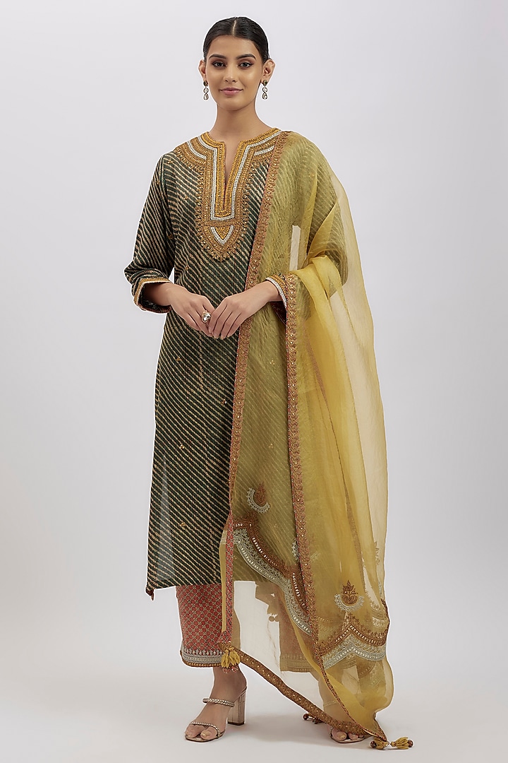 Green Pure Silk Cotton Marodi Work & Hand Block Printed Kurta Set by Avacara at Pernia's Pop Up Shop