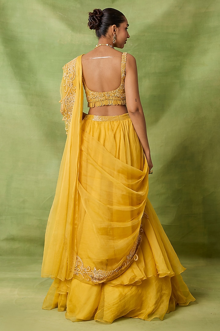 Yellow Georgette & Net Skirt Reception Saree Set by AWIGNA BY VARSHA & RITTU at Pernia's Pop Up Shop