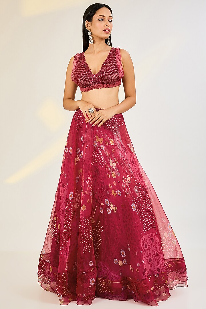 Coral Red Organza Printed Skirt Set by AWIGNA BY VARSHA & RITTU at Pernia's Pop Up Shop