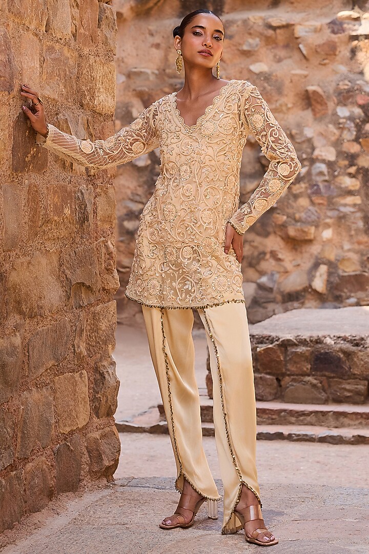 Champagne Net Metal Beads Embroidered Short Kurta Set by AWIGNA BY VARSHA & RITTU at Pernia's Pop Up Shop