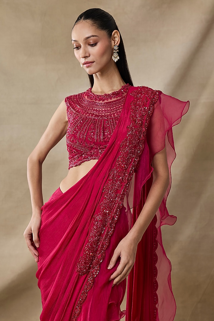 Red Chiffon Pre-Draped Wedding Saree Set by AWIGNA BY VARSHA & RITTU at Pernia's Pop Up Shop