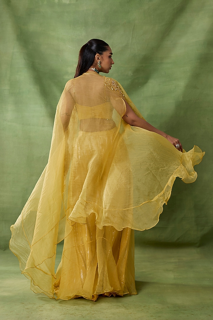 Yellow Organza & Net Embroidered Cape Set by AWIGNA BY VARSHA & RITTU at Pernia's Pop Up Shop