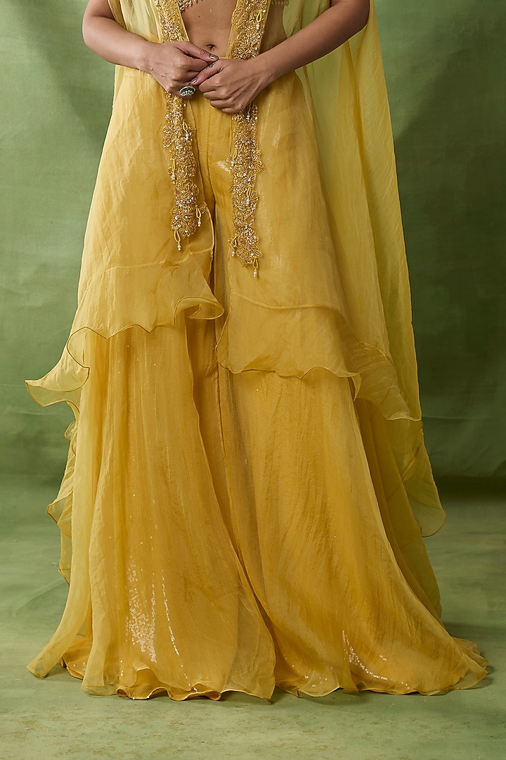 Yellow Organza & Net Embroidered Cape Set by AWIGNA BY VARSHA & RITTU at Pernia's Pop Up Shop