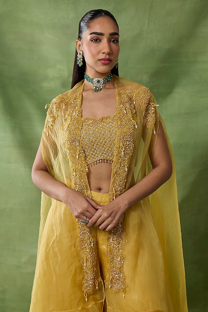 Yellow Organza & Net Embroidered Cape Set by AWIGNA BY VARSHA & RITTU at Pernia's Pop Up Shop
