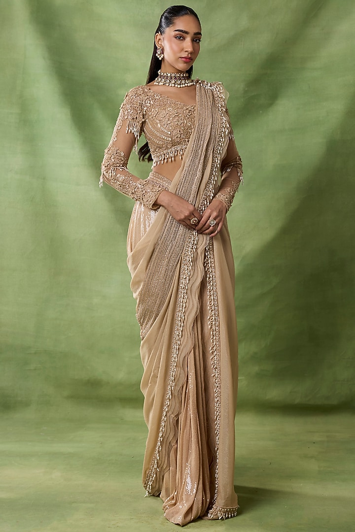 Champagne Organza Floral Embroidered Pre-Draped Reception Saree Set by AWIGNA BY VARSHA & RITTU at Pernia's Pop Up Shop