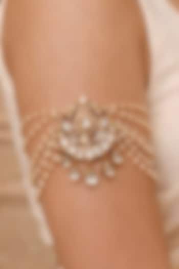 Gold Finish Kundan Polki Bajubandh by AVSA Jewels at Pernia's Pop Up Shop